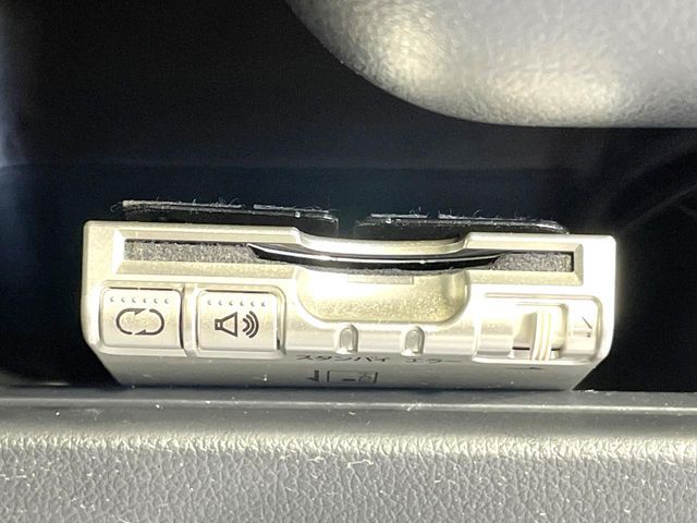 HONDA N BOX CUSTOM 2015 Image 31