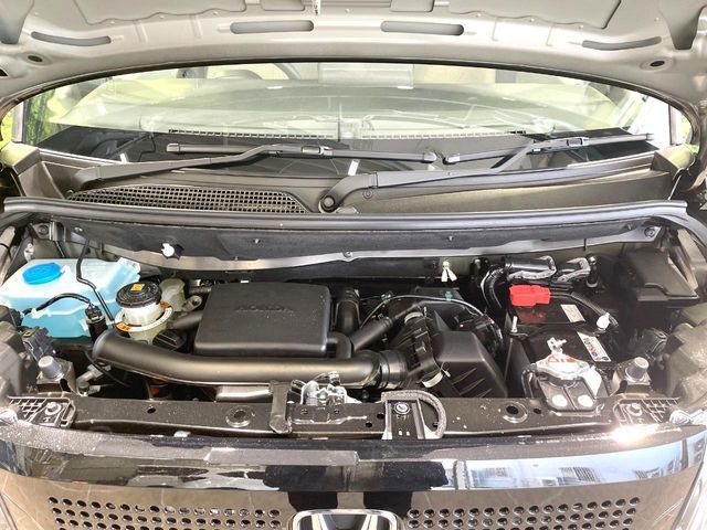 HONDA N BOX 2026 Image 31