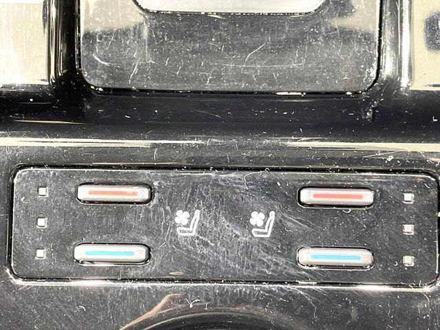 TOYOTA PRIUS PHV 2021 Image 31