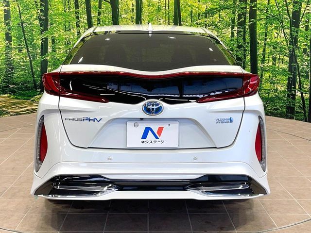 TOYOTA PRIUS PHV 2021 Image 31