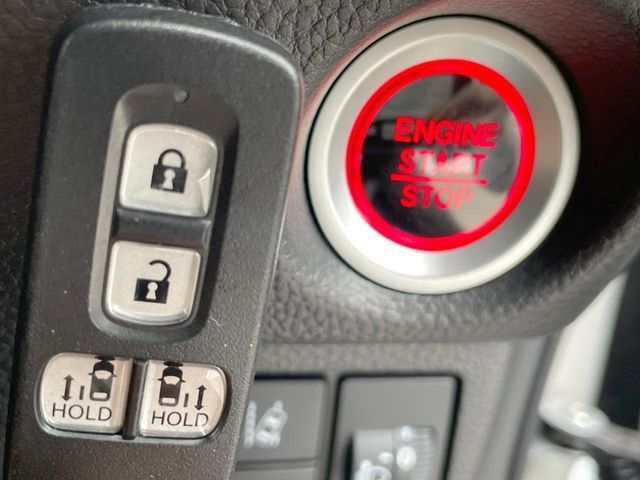 HONDA N BOX CUSTOM 2024 Image 31