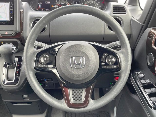 HONDA N BOX CUSTOM 2024 Image 31