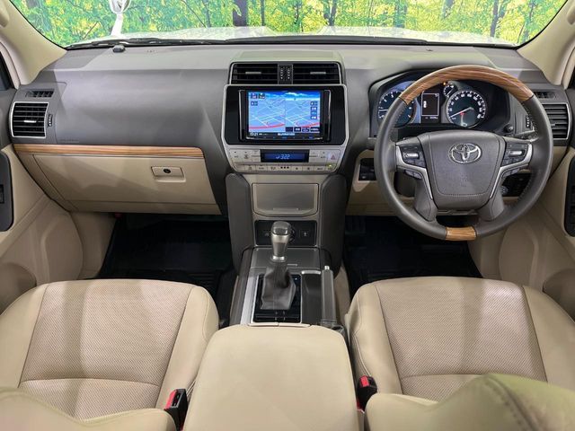 TOYOTA LANDCRUISER PRADO 2022 Image 31