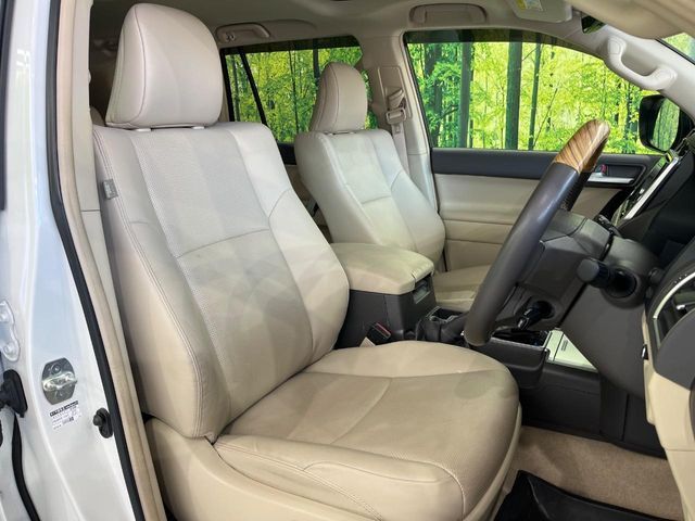 TOYOTA LANDCRUISER PRADO 2022 Image 31