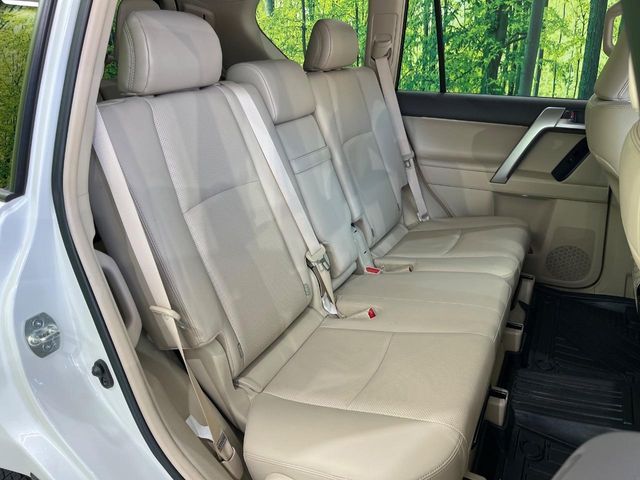 TOYOTA LANDCRUISER PRADO 2022 Image 31