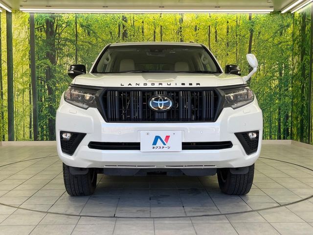 TOYOTA LANDCRUISER PRADO 2022 Image 31