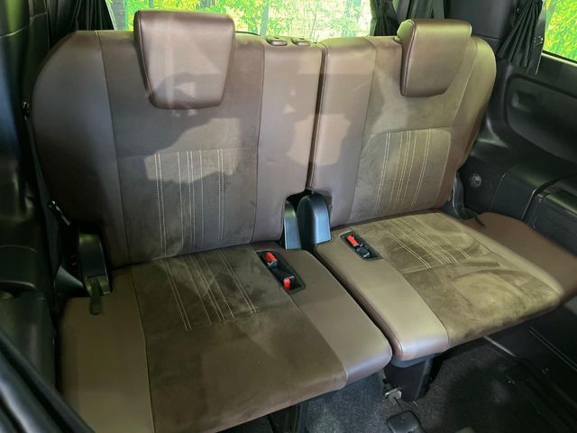 TOYOTA ESQUIRE HYBRID 2017 Image 31