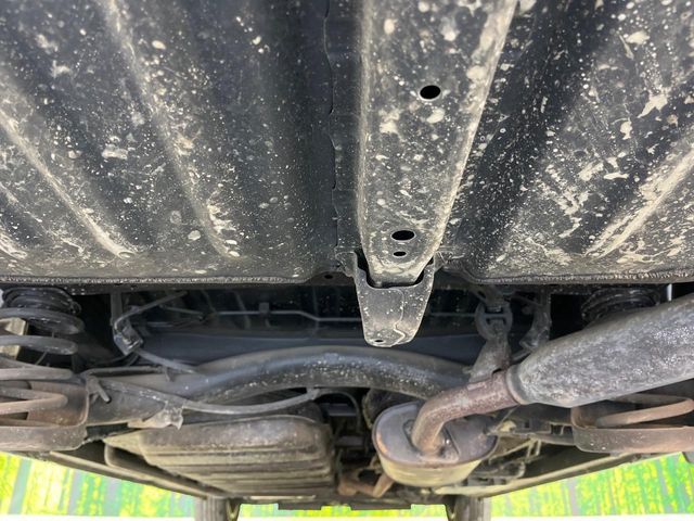 TOYOTA ESQUIRE HYBRID 2017 Image 31