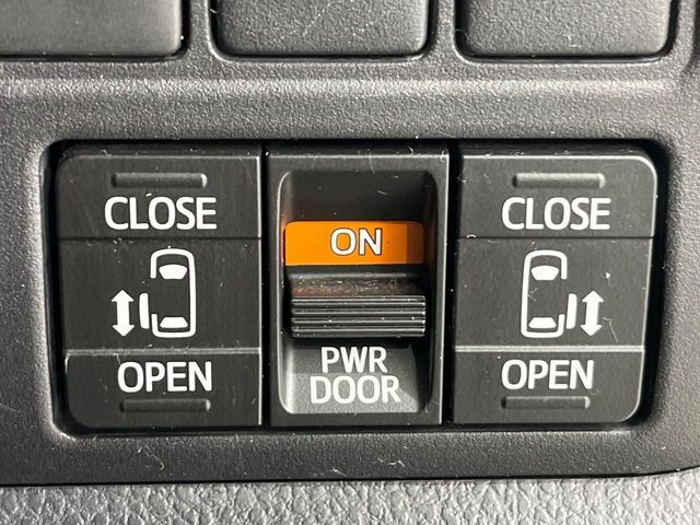 TOYOTA ESQUIRE 4WD 2015 Image 31