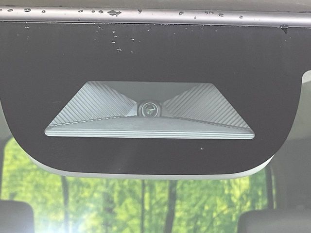 HONDA N BOX 2024 Image 31