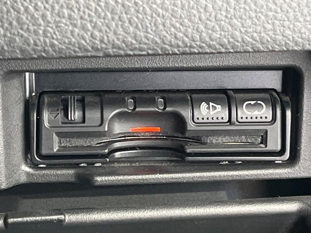 NISSAN SERENA  WG 2012 Image 31