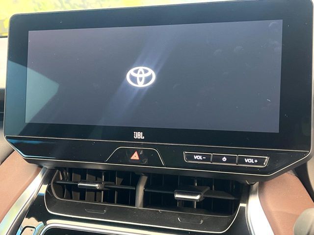 TOYOTA HARRIER HYBRID 2024 Image 31