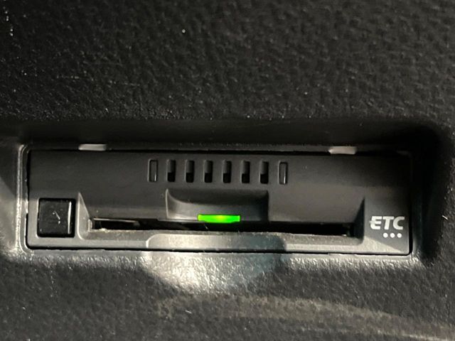 TOYOTA C-HR 2017 Image 31