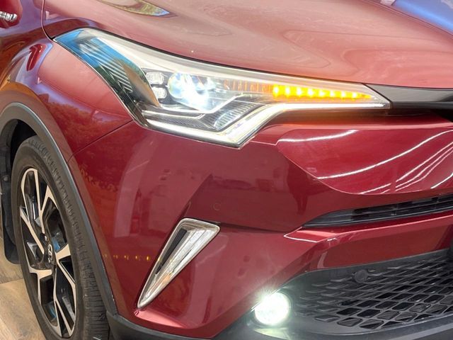 TOYOTA C-HR 2017 Image 31