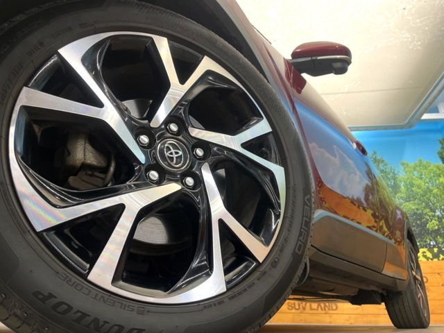 TOYOTA C-HR 2017 Image 31