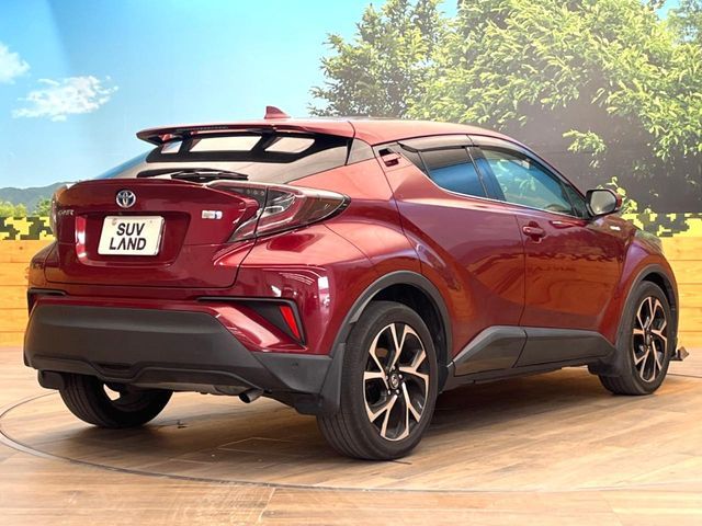 TOYOTA C-HR 2017 Image 31