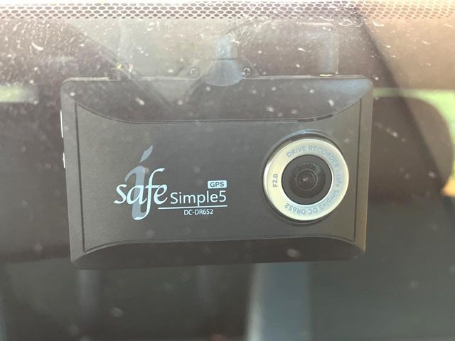 TOYOTA HIACE VAN 2WD 2023 Image 31