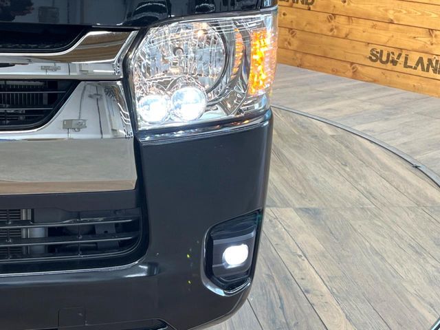 TOYOTA HIACE VAN 2WD 2023 Image 31