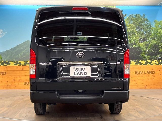 TOYOTA HIACE VAN 2WD 2023 Image 31