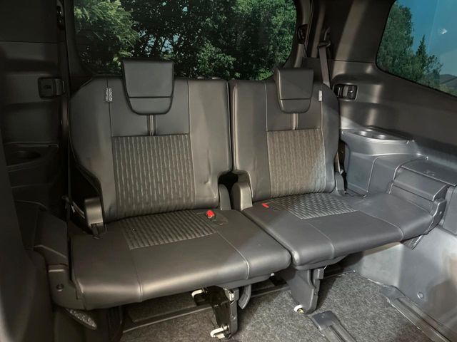 TOYOTA NOAH HYBRID 2024 Image 31