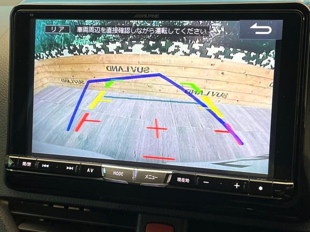 TOYOTA VOXY HYBRID 2015 Image 31