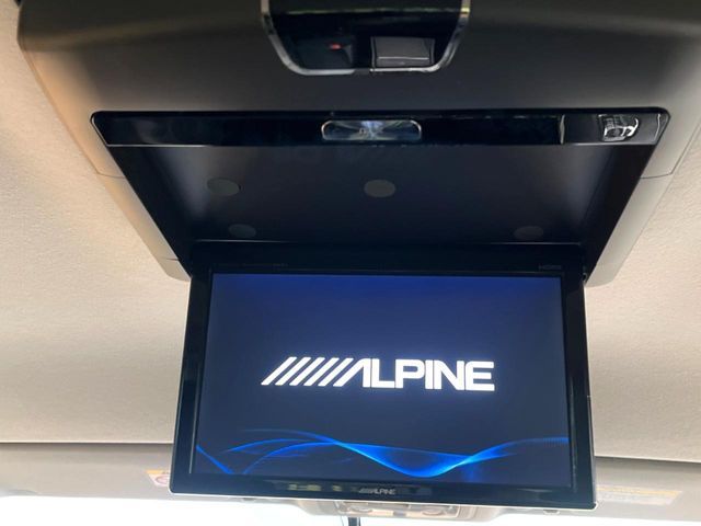 TOYOTA VOXY HYBRID 2015 Image 31