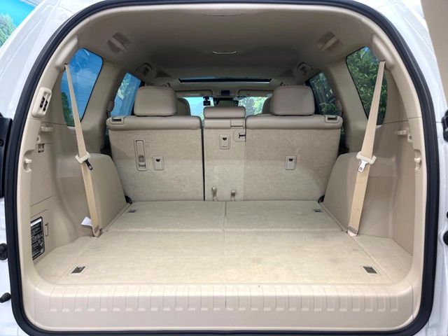 TOYOTA LANDCRUISER PRADO 2023 Image 31