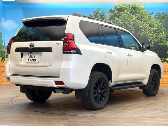 TOYOTA LANDCRUISER PRADO 2023 Image 31