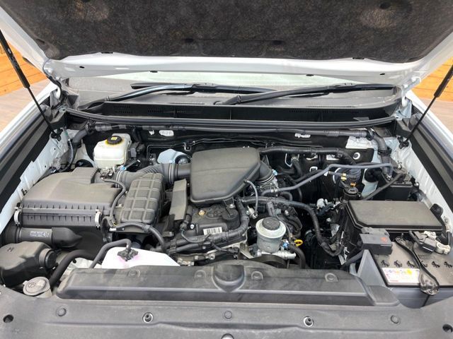 TOYOTA LANDCRUISER PRADO 2023 Image 31