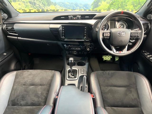 TOYOTA HILUX 4WD 2022 Image 31