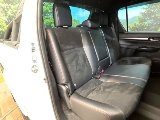 TOYOTA HILUX 4WD 2022 Image 31