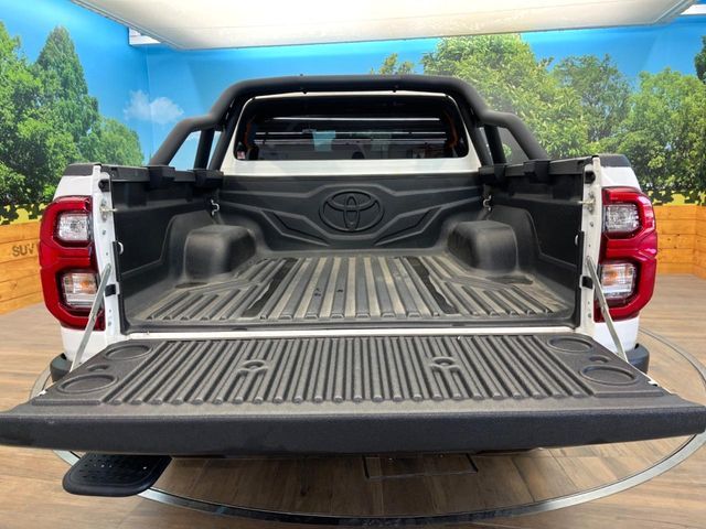 TOYOTA HILUX 4WD 2022 Image 31