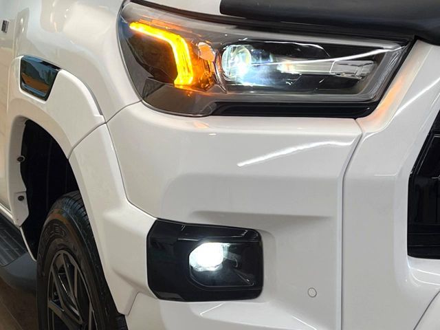 TOYOTA HILUX 4WD 2022 Image 31