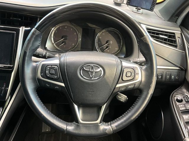 TOYOTA HARRIER 2WD 2017 Image 31