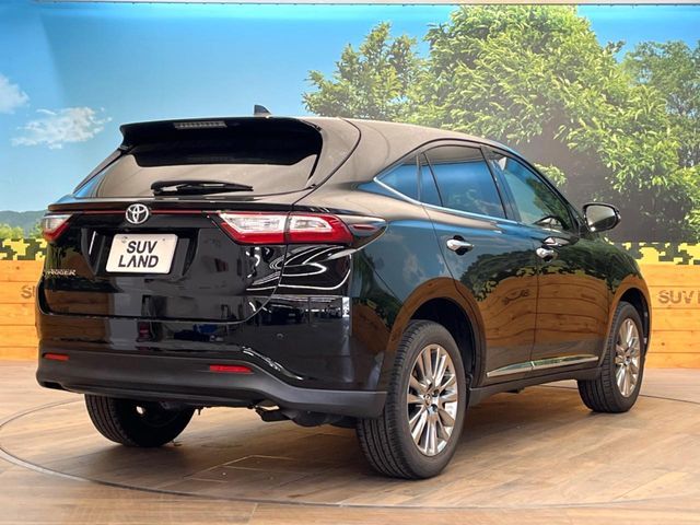 TOYOTA HARRIER 2WD 2017 Image 31