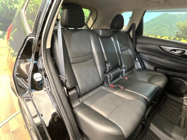 NISSAN X-TRAIL 2WD 2018 Image 31