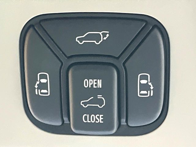 TOYOTA VELLFIRE 2013 Image 31