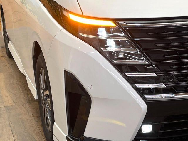 NISSAN SERENA  WG 2023 Image 31