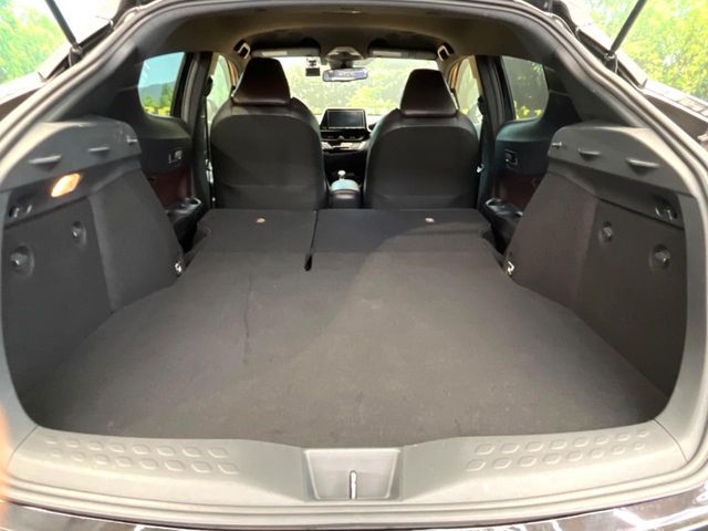 TOYOTA C-HR 2017 Image 31