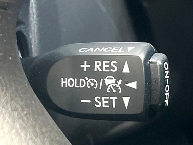 TOYOTA LANDCRUISER PRADO 2023 Image 31