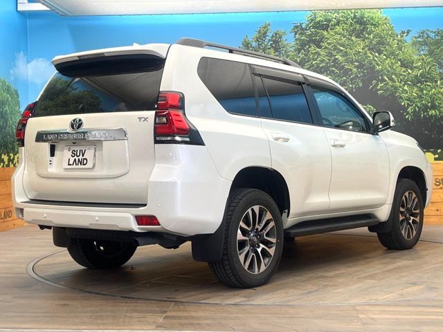 TOYOTA LANDCRUISER PRADO 2023 Image 31