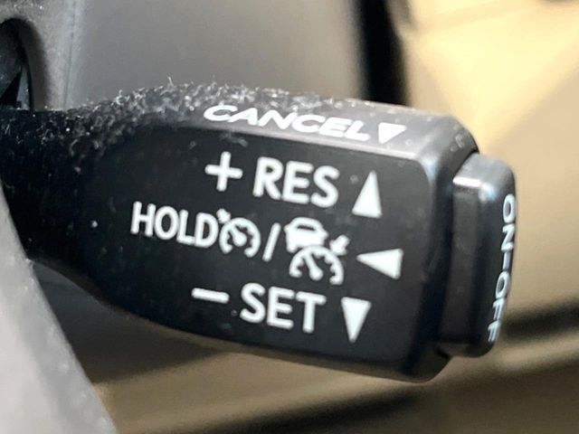 TOYOTA LANDCRUISER PRADO 2023 Image 31