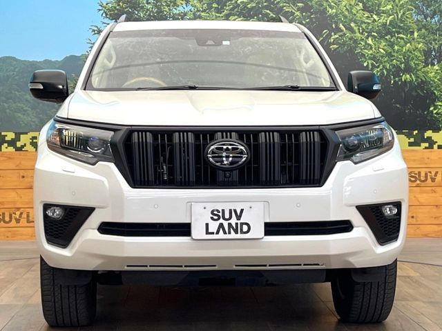 TOYOTA LANDCRUISER PRADO 2023 Image 31