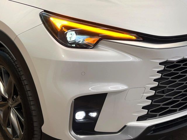 TOYOTA LEXUS LBX 2024 Image 31