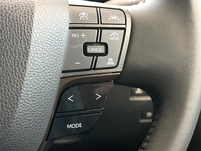 TOYOTA ALPHARD HYBRID 2025 Image 31