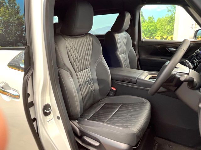 TOYOTA ALPHARD HYBRID 2025 Image 31