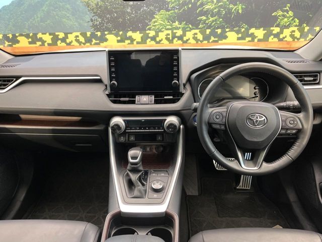 TOYOTA RAV4 HYBRID 4WD 2021 Image 31