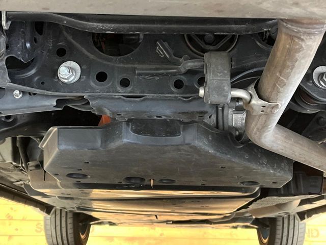 TOYOTA RAV4 HYBRID 4WD 2021 Image 31