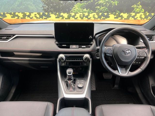 TOYOTA RAV4 PHV 2023 Image 31