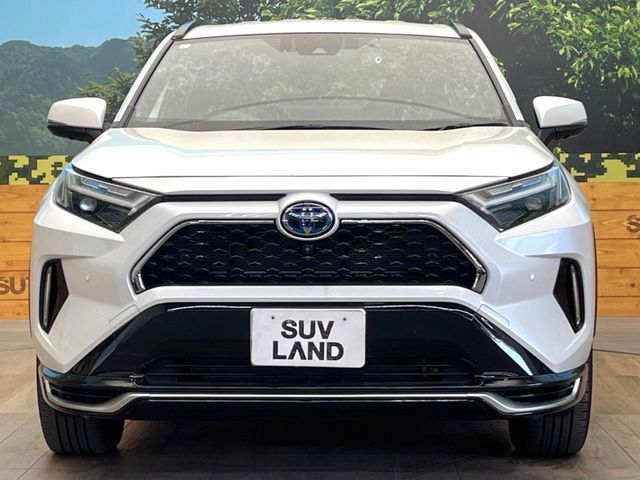 TOYOTA RAV4 PHV 2023 Image 31